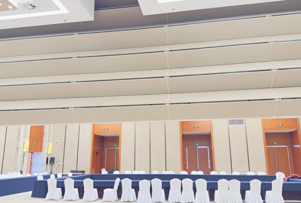 wall-retracted-completely-in-an-auditorium